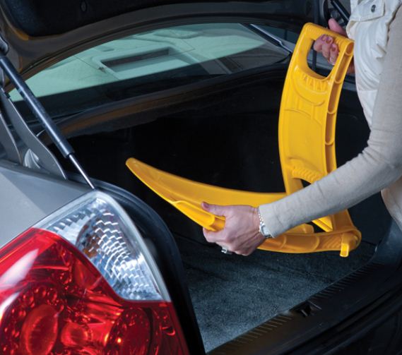 buy shovels & gardening tools at cheap rate in bulk. wholesale & retail lawn & garden maintenance goods store.