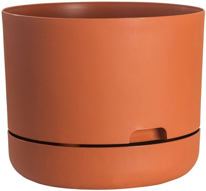 buy planters & pots at cheap rate in bulk. wholesale & retail farm maintenance supplies store.