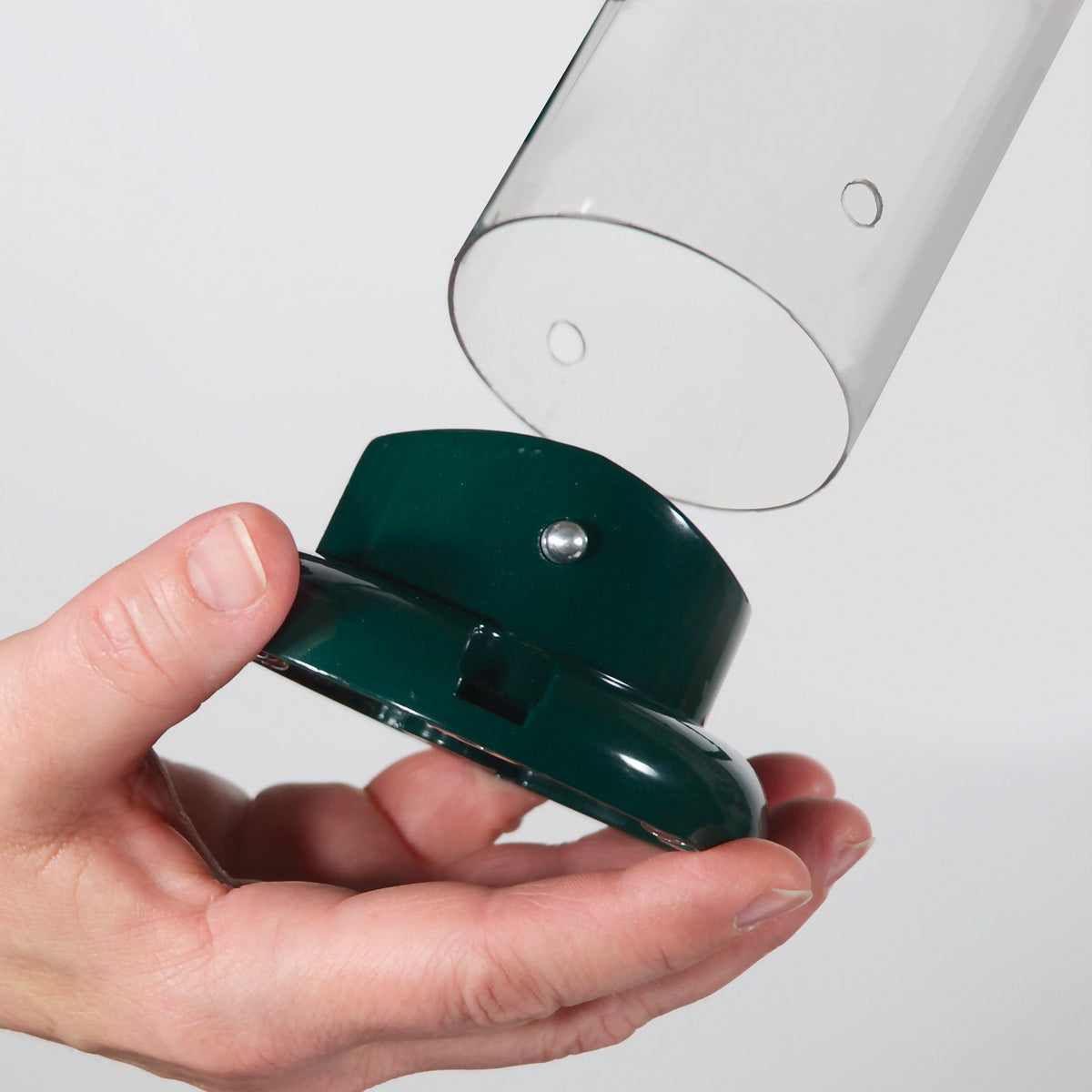 Audubon NATUBE9 Thistle 8-Port Tube Feeder  2 Lbs Holds Of Bird Food