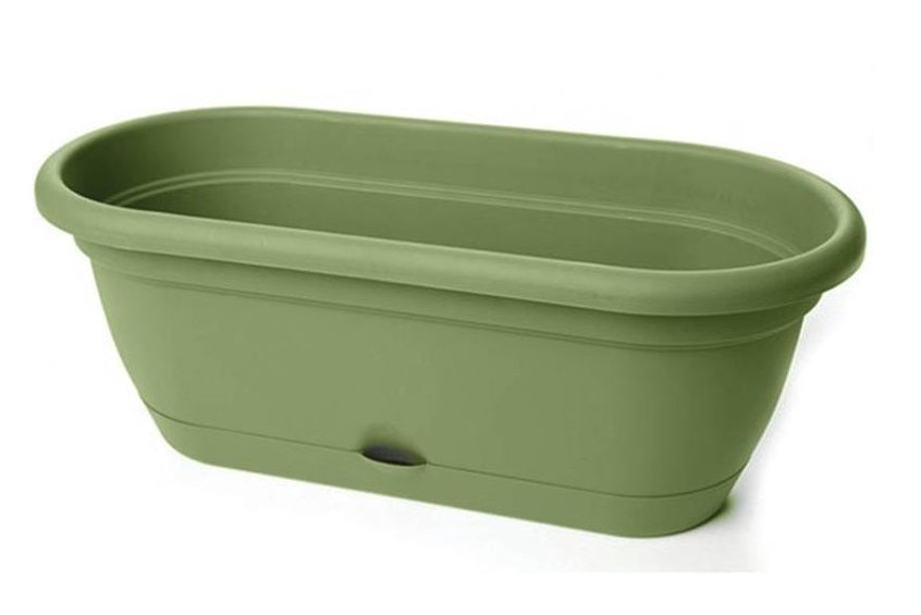 buy plant pots at cheap rate in bulk. wholesale & retail garden supplies & fencing store.