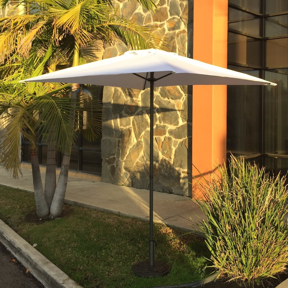 buy umbrella base & stands at cheap rate in bulk. wholesale & retail outdoor cooking & grill items store.