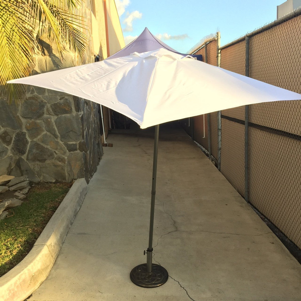 buy umbrella base & stands at cheap rate in bulk. wholesale & retail outdoor cooking & grill items store.