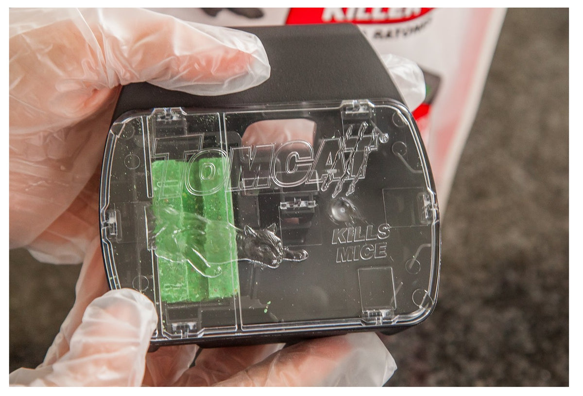 Tomcat 0371710 Refillable Mouse Bait Station