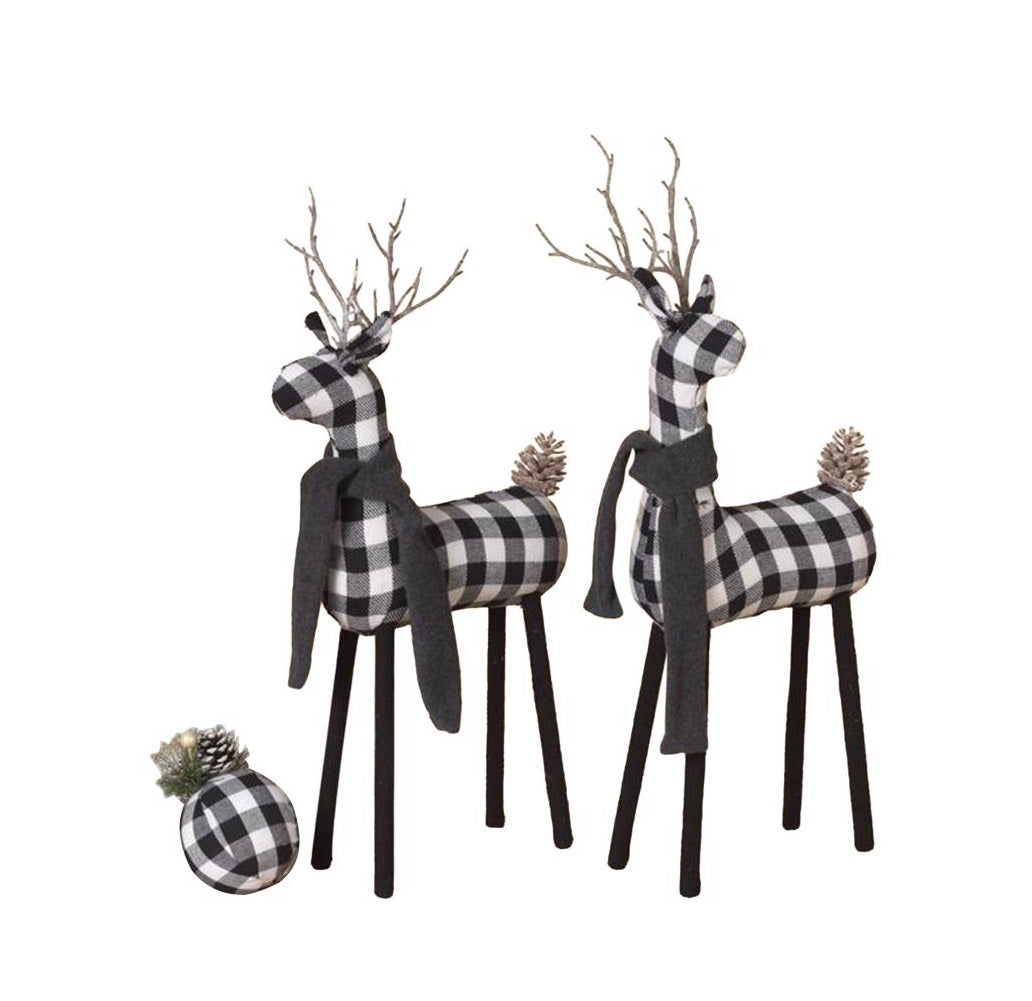 Gerson 2550140 Plaid Reindeer Christmas Decor