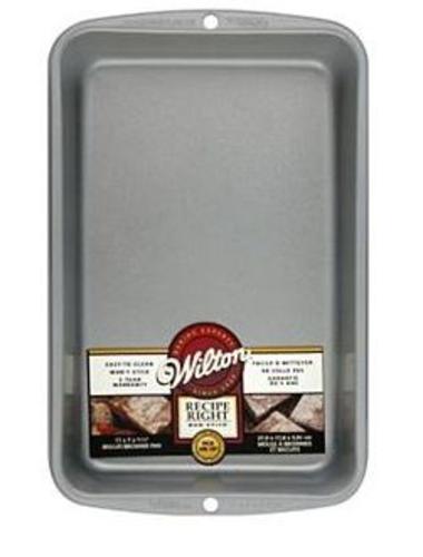 Wilton 191003184 Recipe Right Biscuit and Brownie Pan, Silver, 11" x 7"
