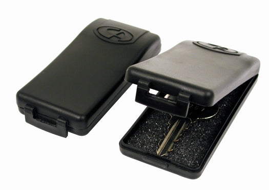 Custom Accessories 46061 Magnetic Key Holder, 1-1/4"x3"