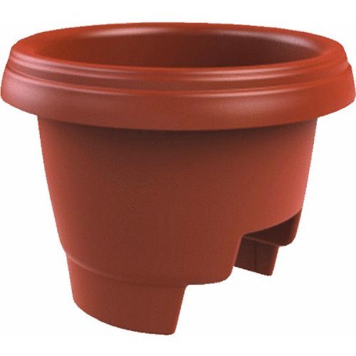 buy planters & pots at cheap rate in bulk. wholesale & retail farm maintenance supplies store.