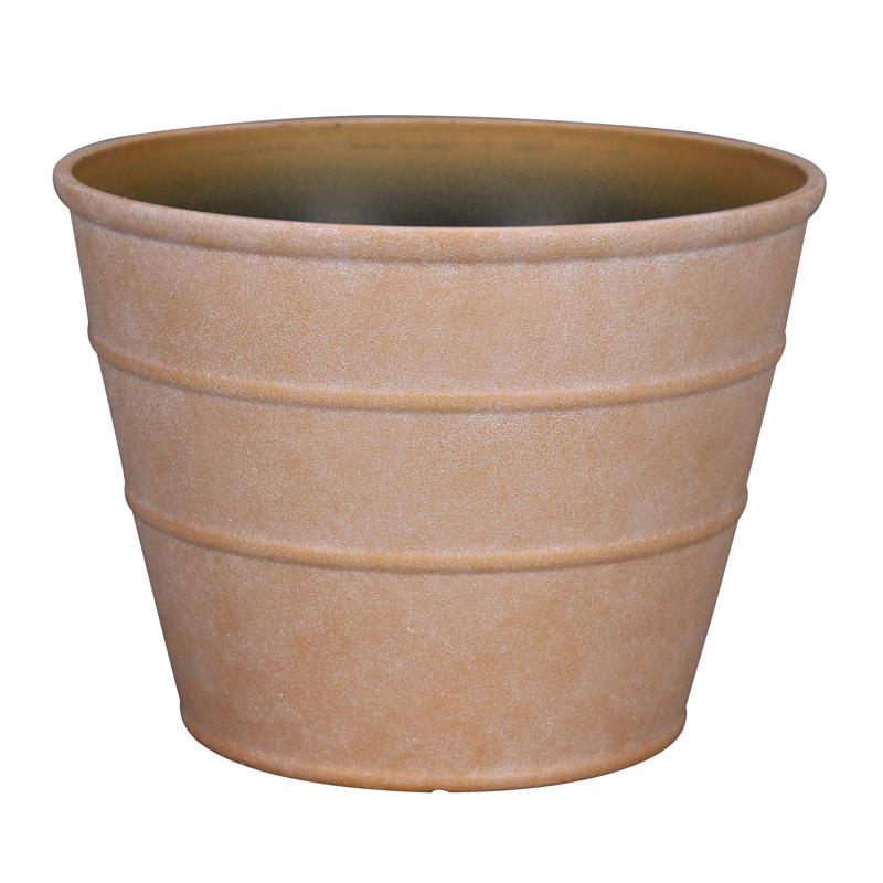 L&G Solutions PVF5116TTI Hamilton Planter, Terracotta