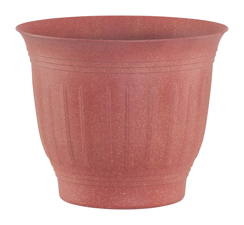 buy plant pots at cheap rate in bulk. wholesale & retail landscape maintenance tools store.