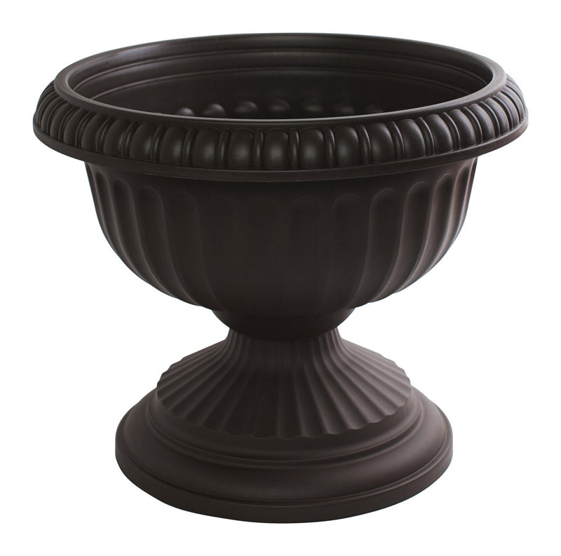 buy plant pots at cheap rate in bulk. wholesale & retail garden maintenance tools store.