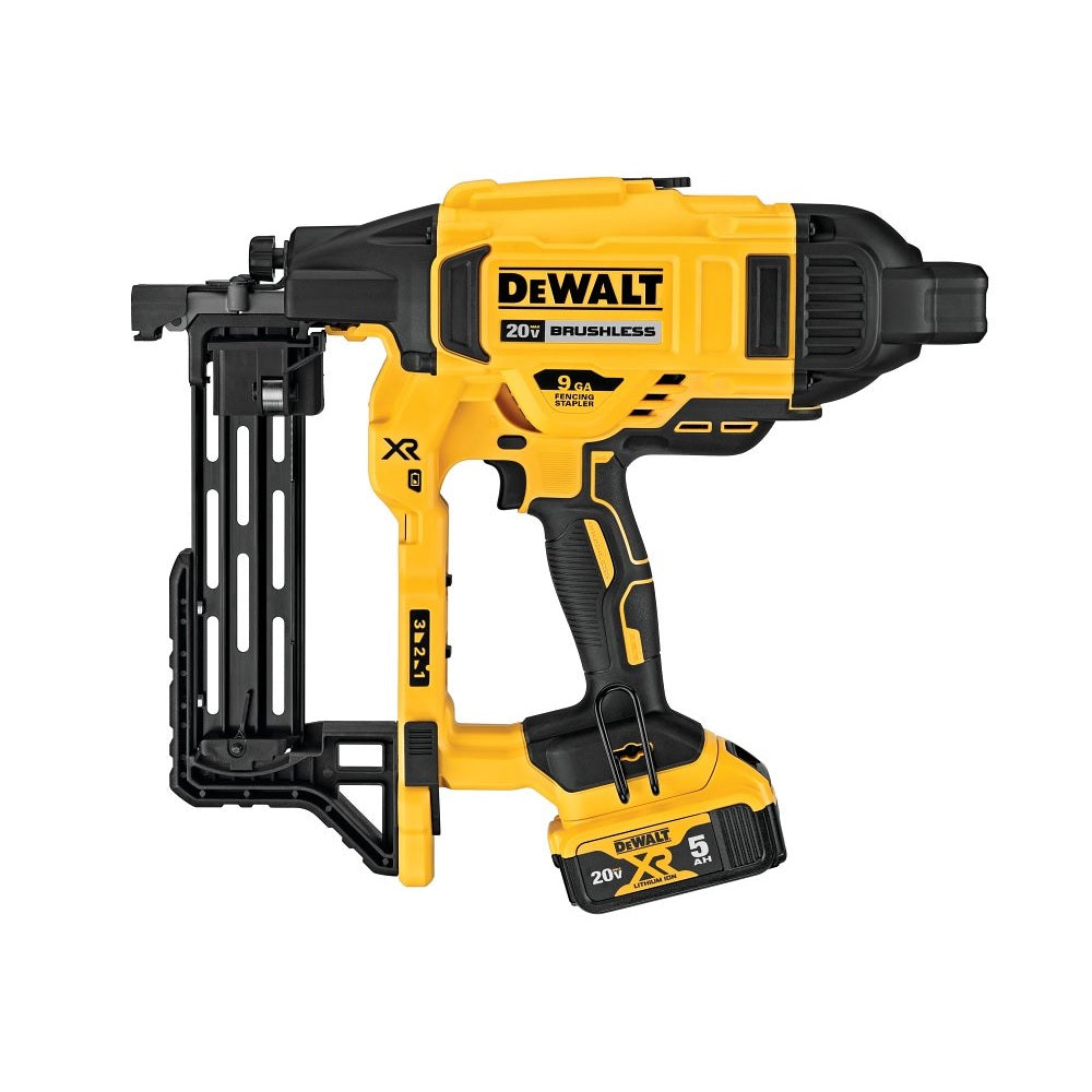 DeWalt DCFS950P2 Fencing Stapler Kit, 20 Volt