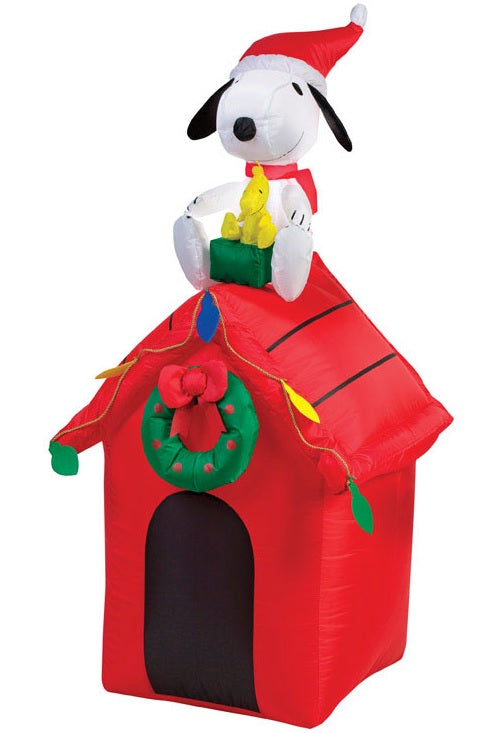 Gemmy 85764 Peanuts Snoopy Airblown Inflatable Doghouse, 4'