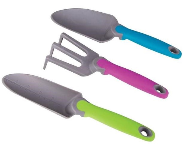 buy trowels & garden hand tools at cheap rate in bulk. wholesale & retail lawn & garden maintenance goods store.