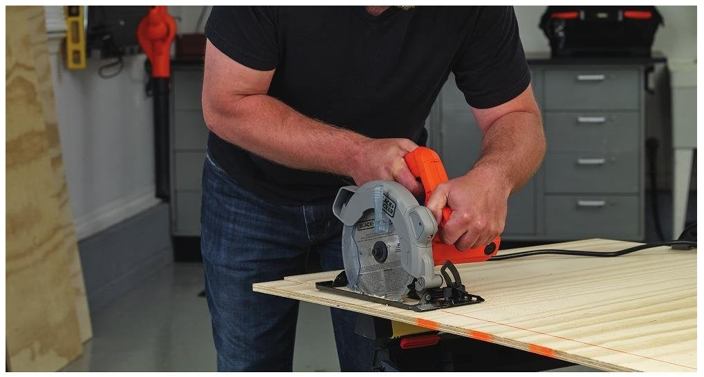 Buy black & decker bdecs300c 13 amp circular saw with laser - Online store for cordless power tools, circular saws in USA, on sale, low price, discount deals, coupon code