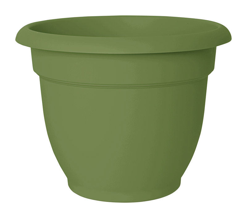 buy planters & pots at cheap rate in bulk. wholesale & retail farm maintenance supplies store.