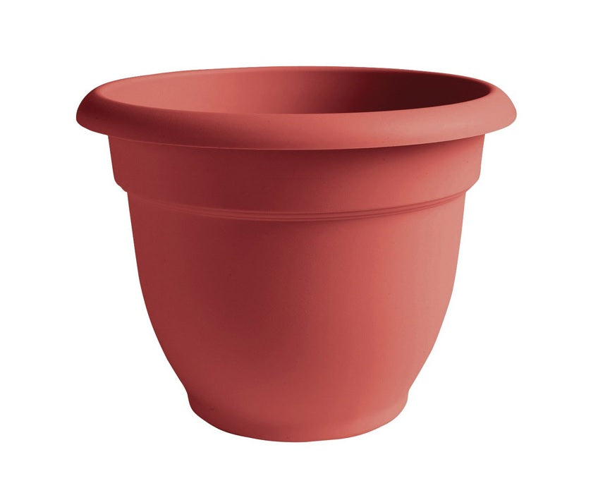 buy planters & pots at cheap rate in bulk. wholesale & retail garden edging & fencing store.