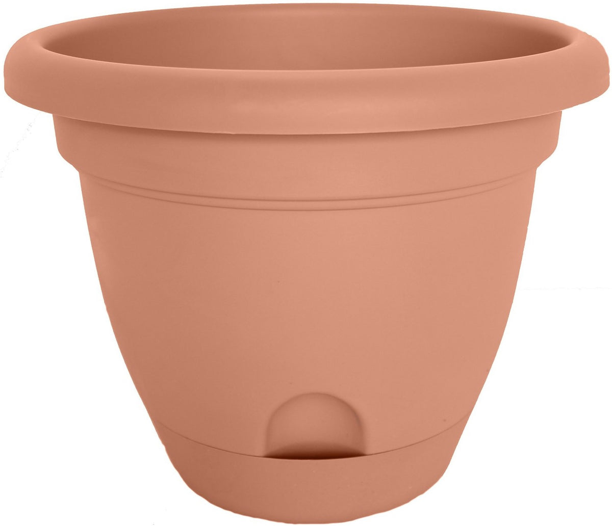 buy planters & pots at cheap rate in bulk. wholesale & retail landscape edging & fencing store.