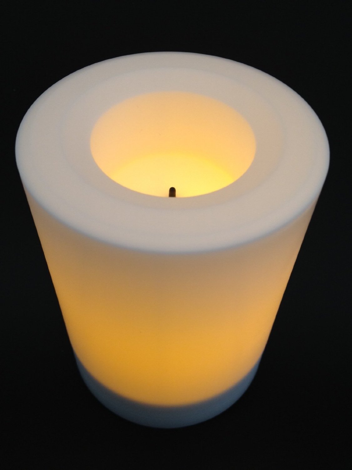 buy decorative candles at cheap rate in bulk. wholesale & retail daily household products store.
