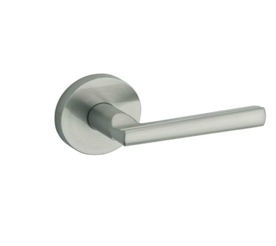 Kwikset 154MRLRDT-26D Montreal Round Passage Door Lock, Satin Chrome