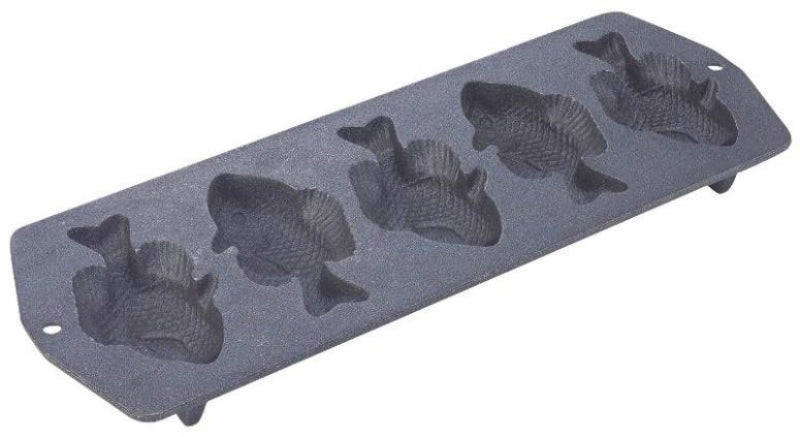 Lodge L5PP3 Perch Pattern Muffin Pan,  5 Impressions