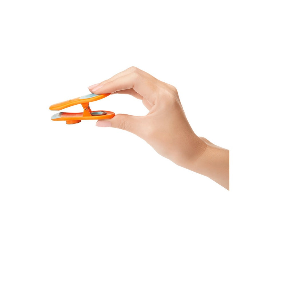 OXO 13328400 Good Grips All-Purpose Magnetic Clips, Assorted Colors, Plastic