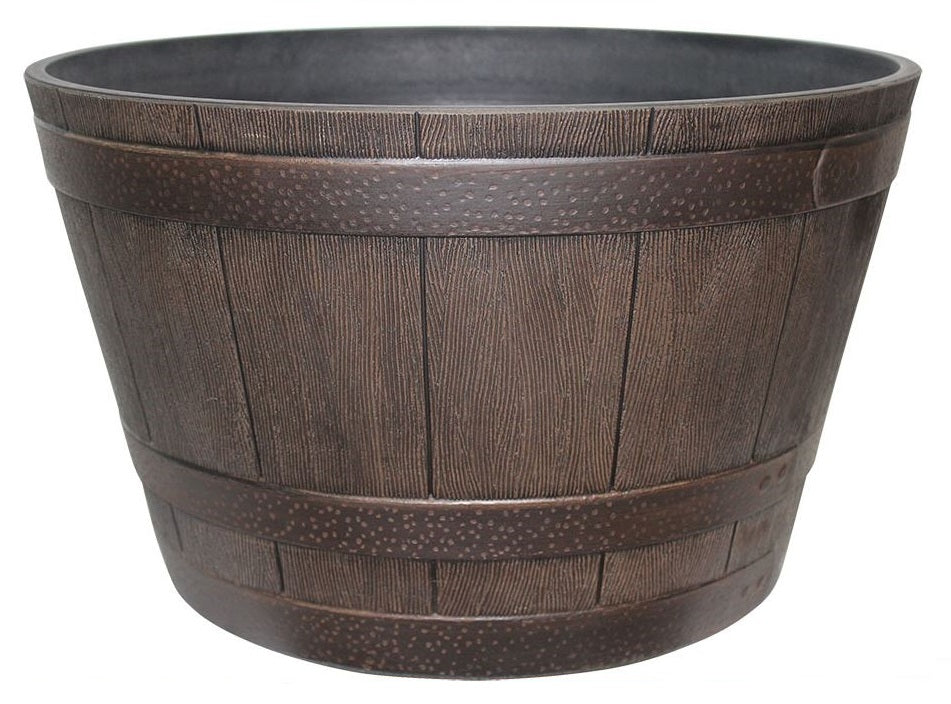 buy planters & pots at cheap rate in bulk. wholesale & retail garden maintenance tools store.