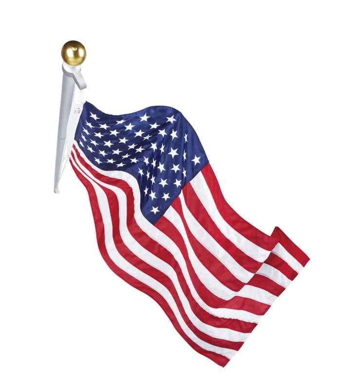 buy flags & patriotic decor at cheap rate in bulk. wholesale & retail seasonal gift items store.