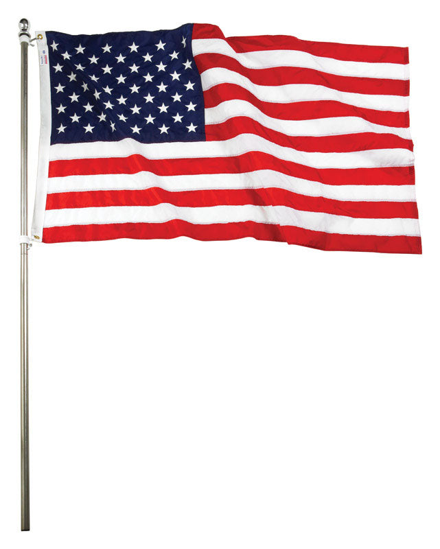 buy flags & patriotic decor at cheap rate in bulk. wholesale & retail holiday gifting items store.